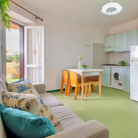 6 Beds In In Just 150 Mt From The Sea Golfo Aranci